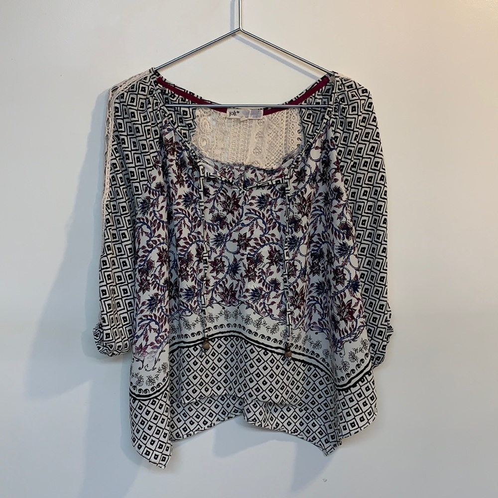 Flowy top Jolt brand size S lace on arms and back